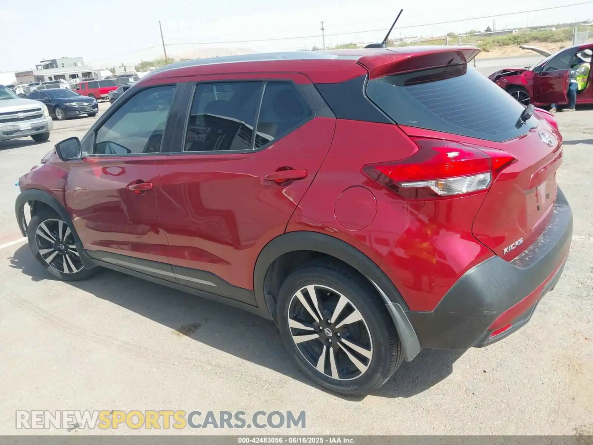 3 Photograph of a damaged car 3N1CP5CU9KL558507 NISSAN KICKS 2019