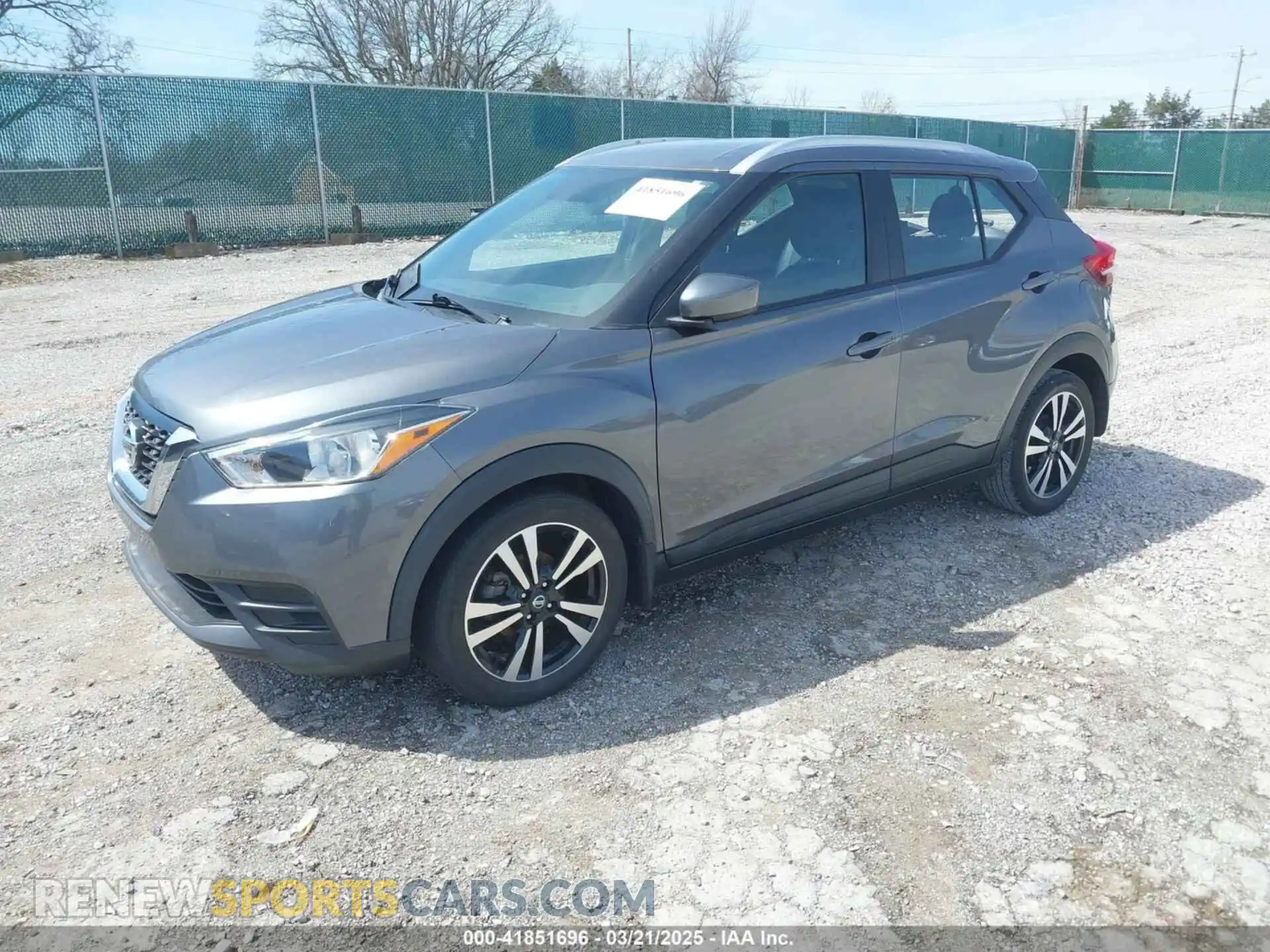 2 Photograph of a damaged car 3N1CP5CU9KL566347 NISSAN KICKS 2019