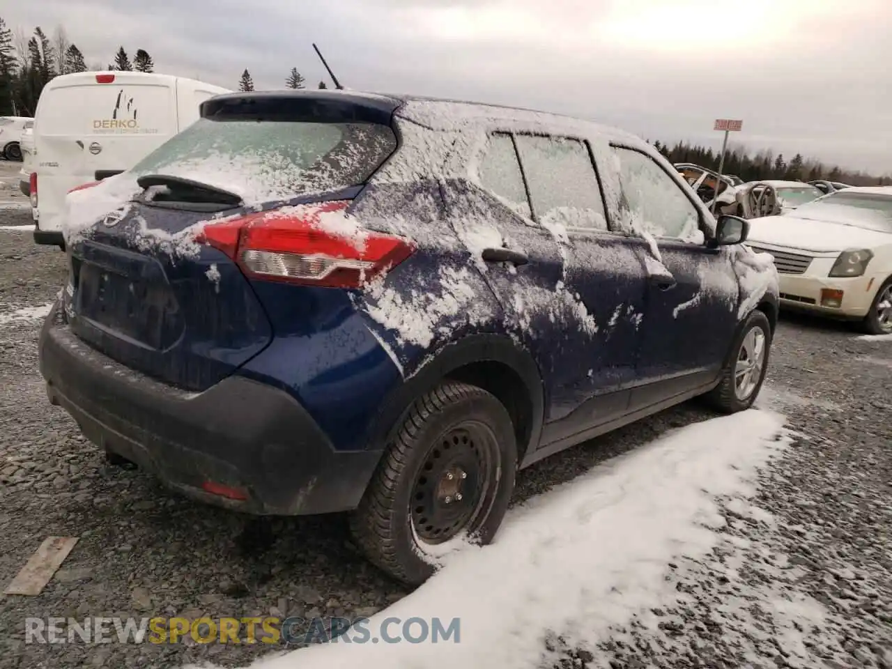 3 Photograph of a damaged car 3N1CP5CU9KL567269 NISSAN KICKS 2019