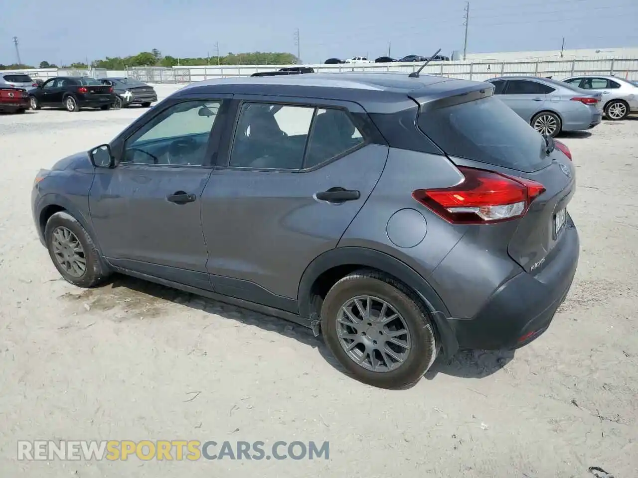 2 Photograph of a damaged car 3N1CP5CUXKL503967 NISSAN KICKS 2019