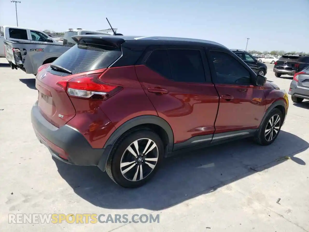 3 Photograph of a damaged car 3N1CP5CUXKL536502 NISSAN KICKS 2019