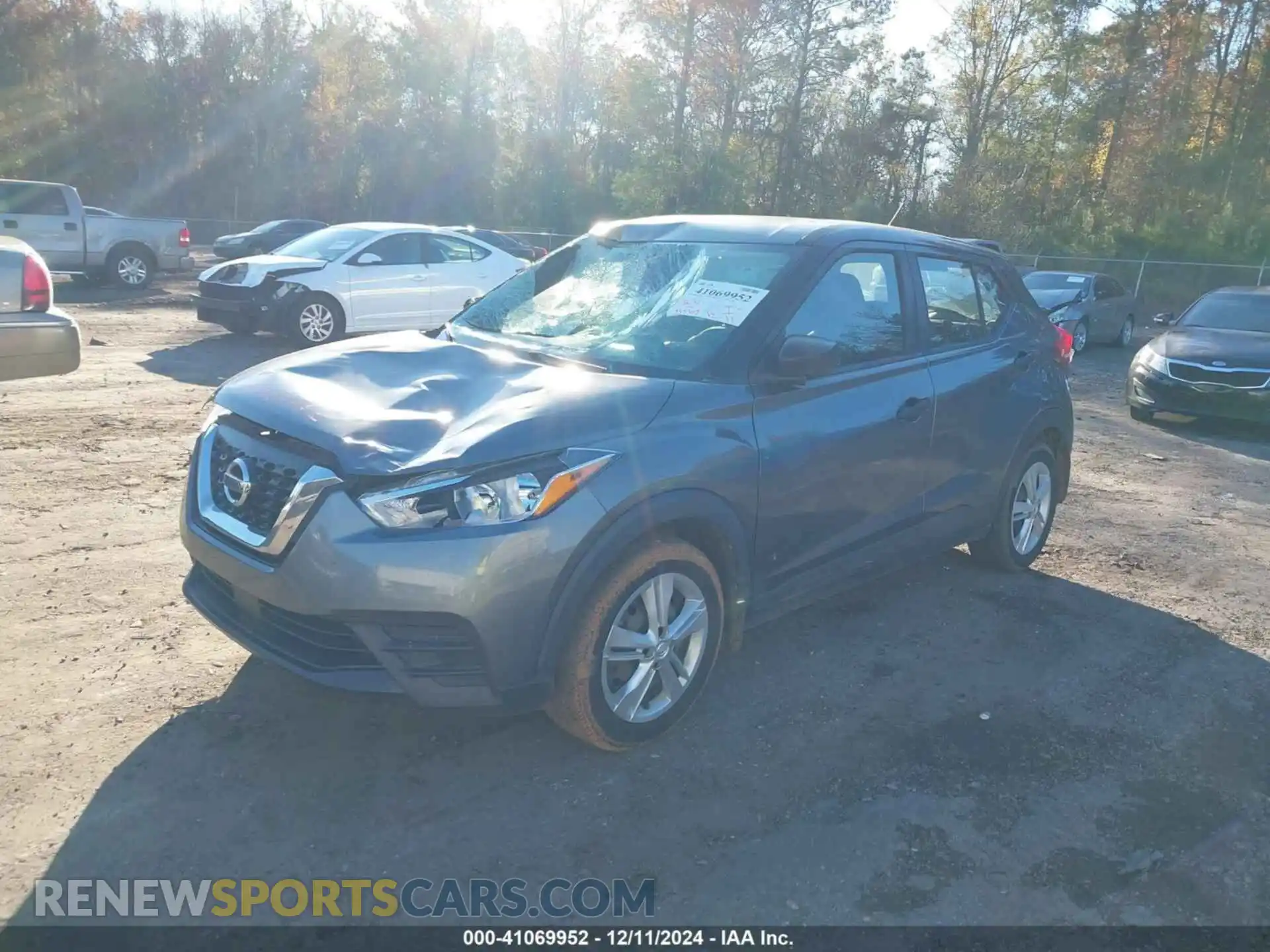2 Photograph of a damaged car 3N1CP5BV4LL505189 NISSAN KICKS 2020
