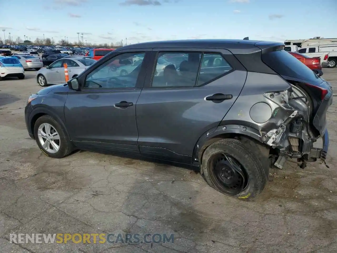 2 Photograph of a damaged car 3N1CP5BV5LL547953 NISSAN KICKS 2020