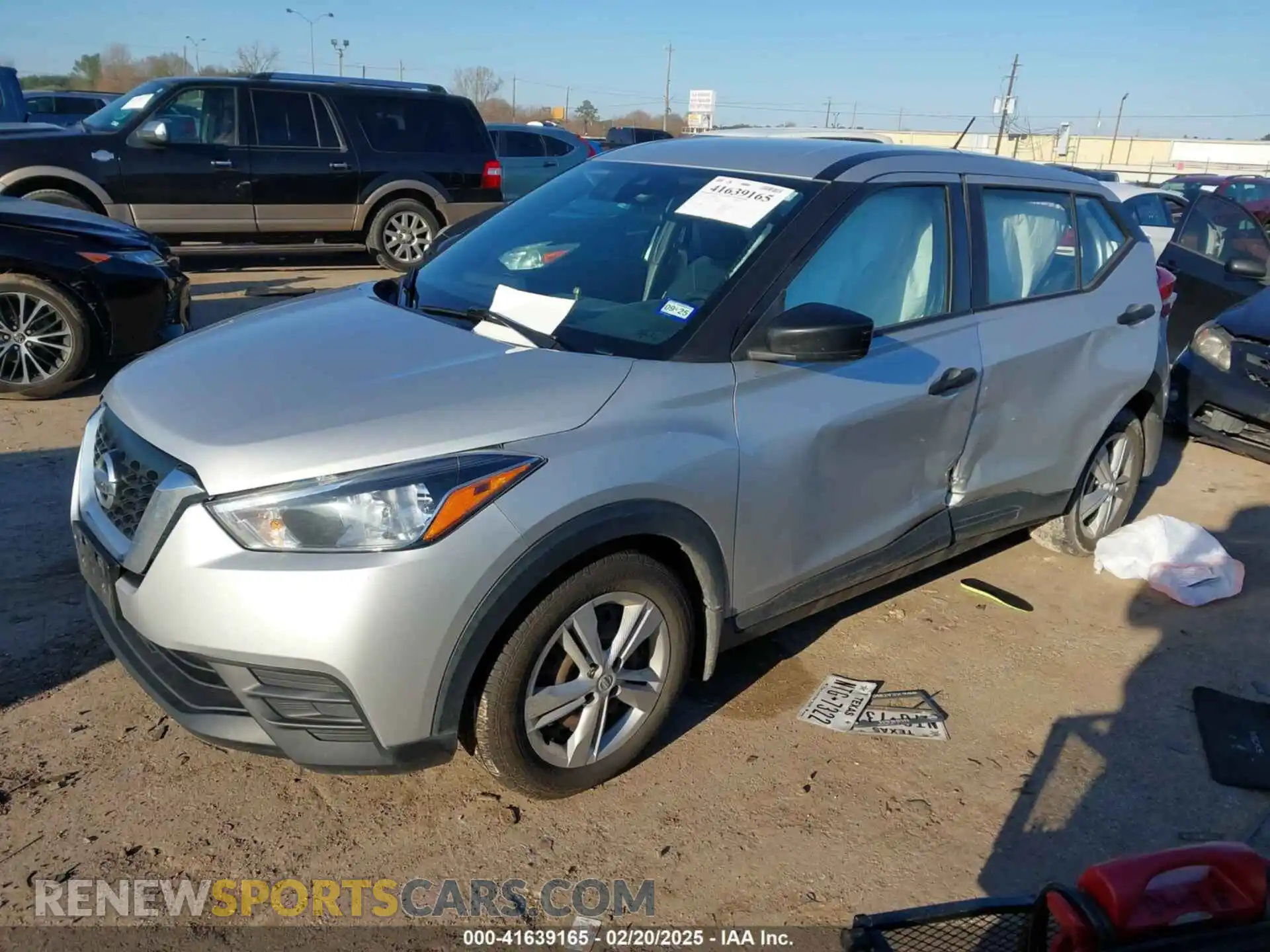 2 Фотография поврежденного автомобиля 3N1CP5BV7LL512184 NISSAN KICKS 2020