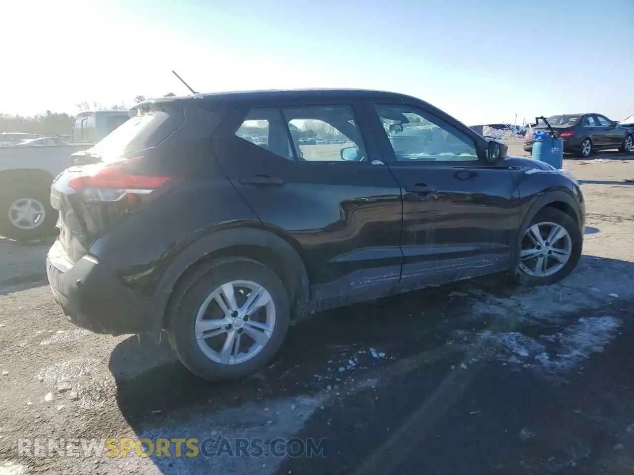 3 Photograph of a damaged car 3N1CP5BVXLL554834 NISSAN KICKS 2020