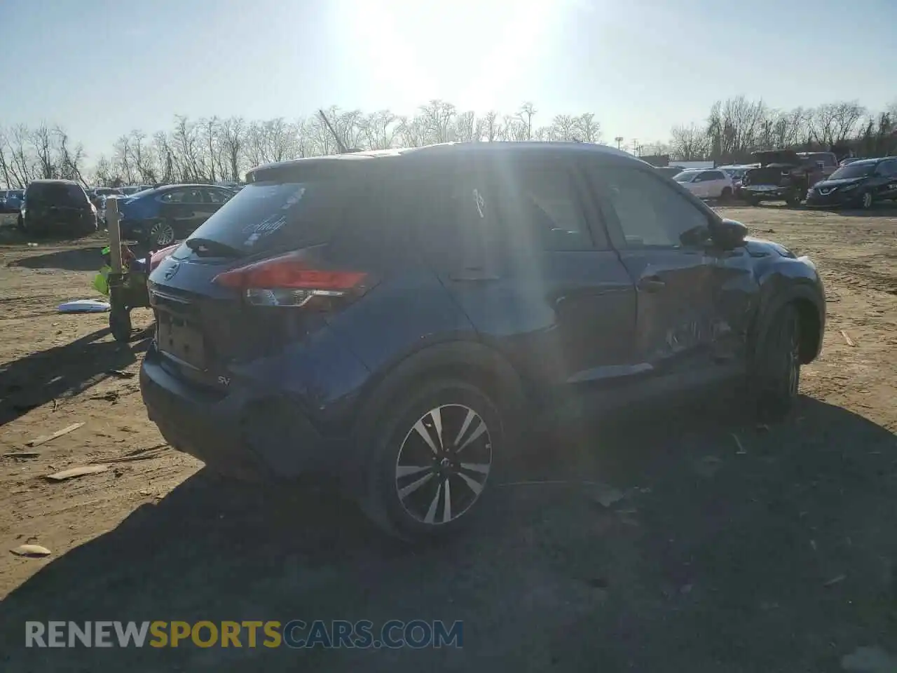 3 Photograph of a damaged car 3N1CP5CV0LL526393 NISSAN KICKS 2020