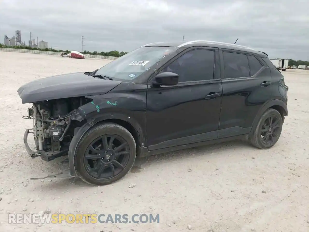 1 Photograph of a damaged car 3N1CP5CV2LL507859 NISSAN KICKS 2020