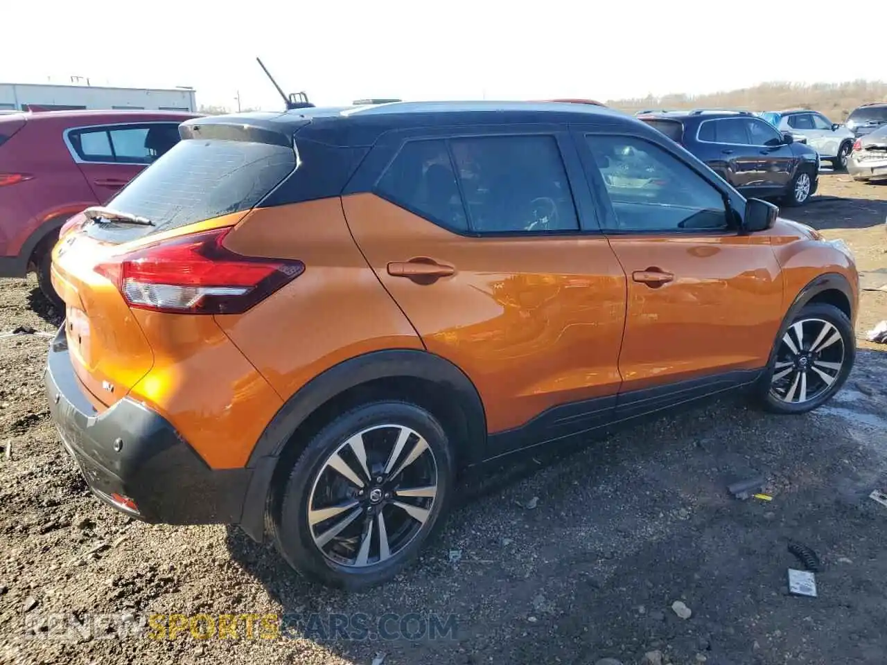 3 Photograph of a damaged car 3N1CP5CV2LL562439 NISSAN KICKS 2020