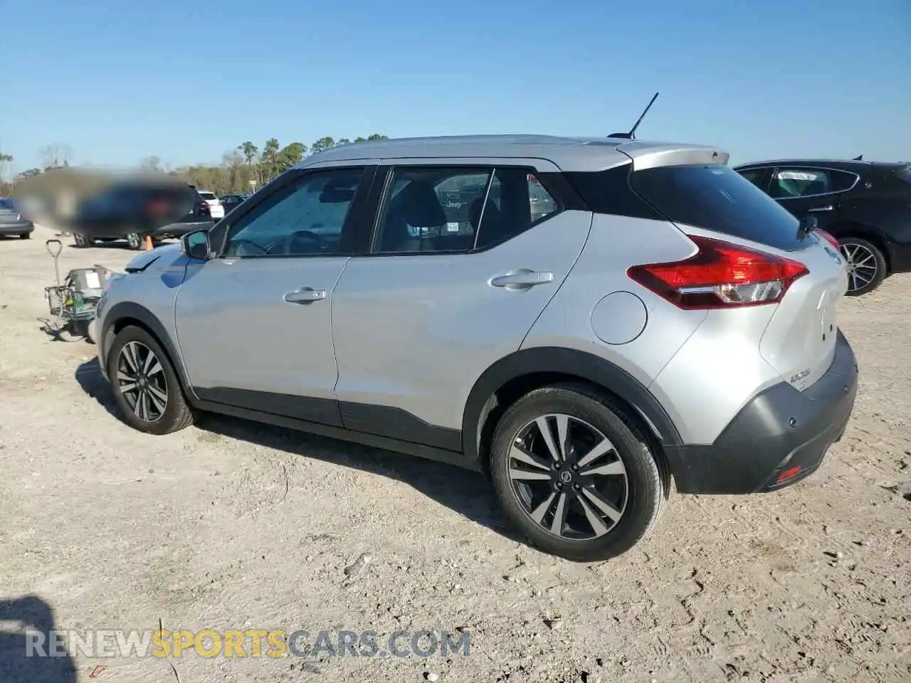 2 Photograph of a damaged car 3N1CP5CV3LL490408 NISSAN KICKS 2020