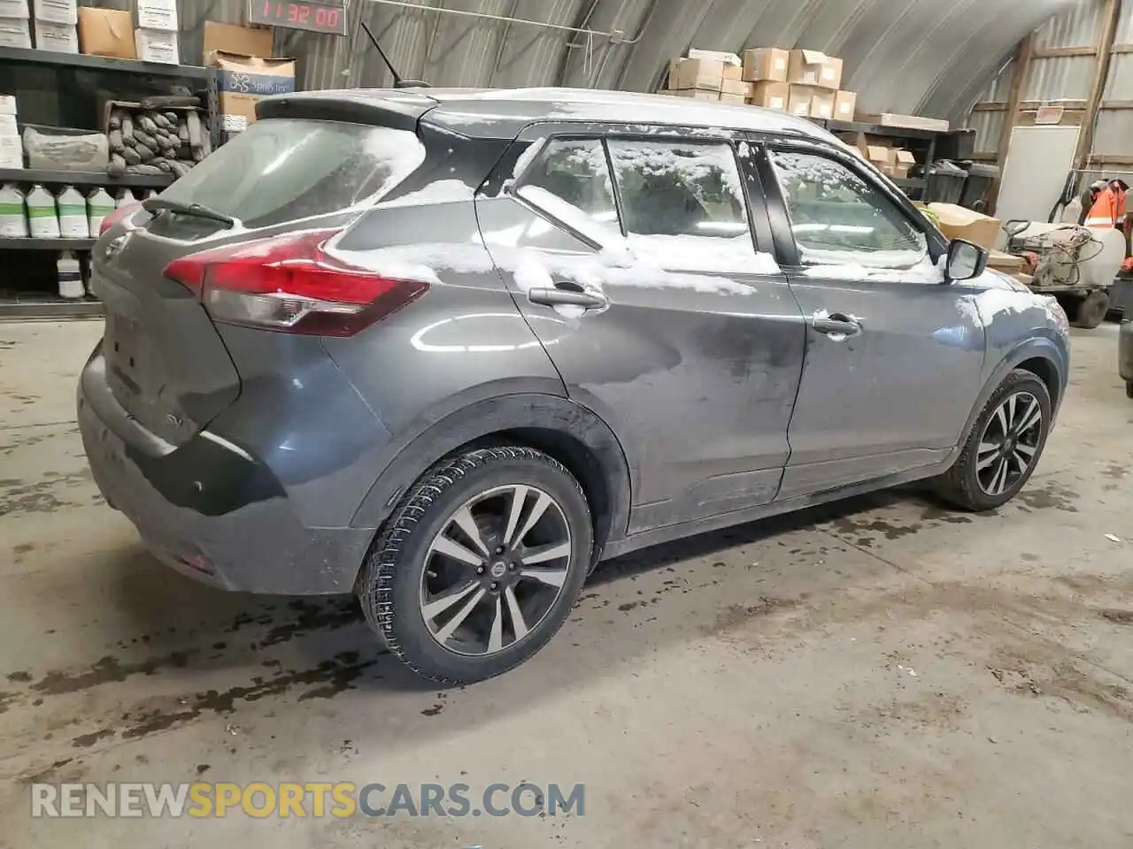3 Photograph of a damaged car 3N1CP5CV3LL497794 NISSAN KICKS 2020