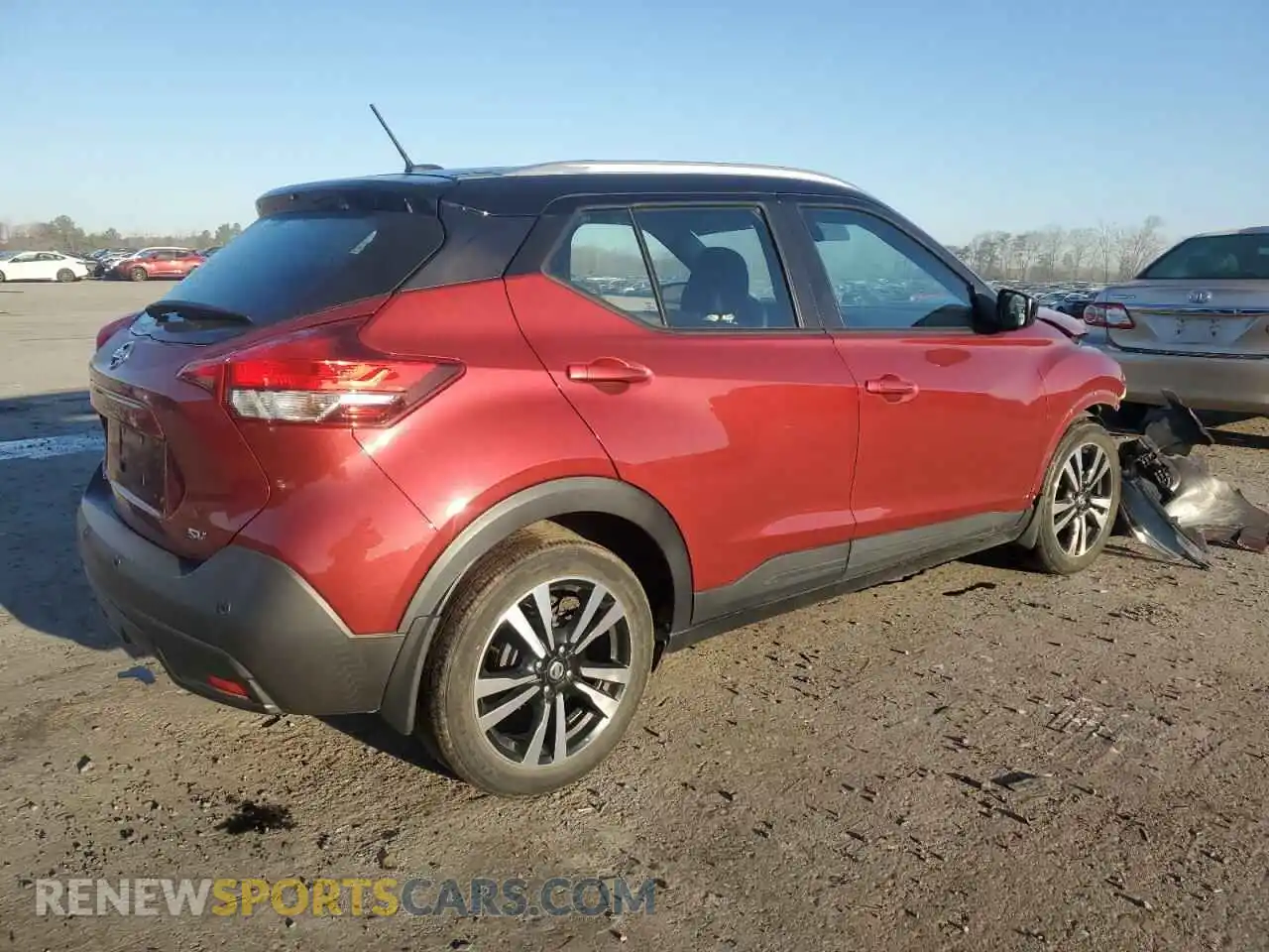3 Фотография поврежденного автомобиля 3N1CP5CV3LL534326 NISSAN KICKS 2020