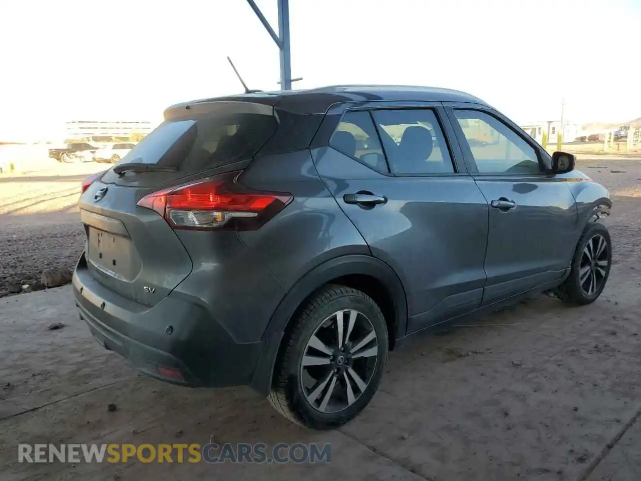 3 Photograph of a damaged car 3N1CP5CV3LL546444 NISSAN KICKS 2020