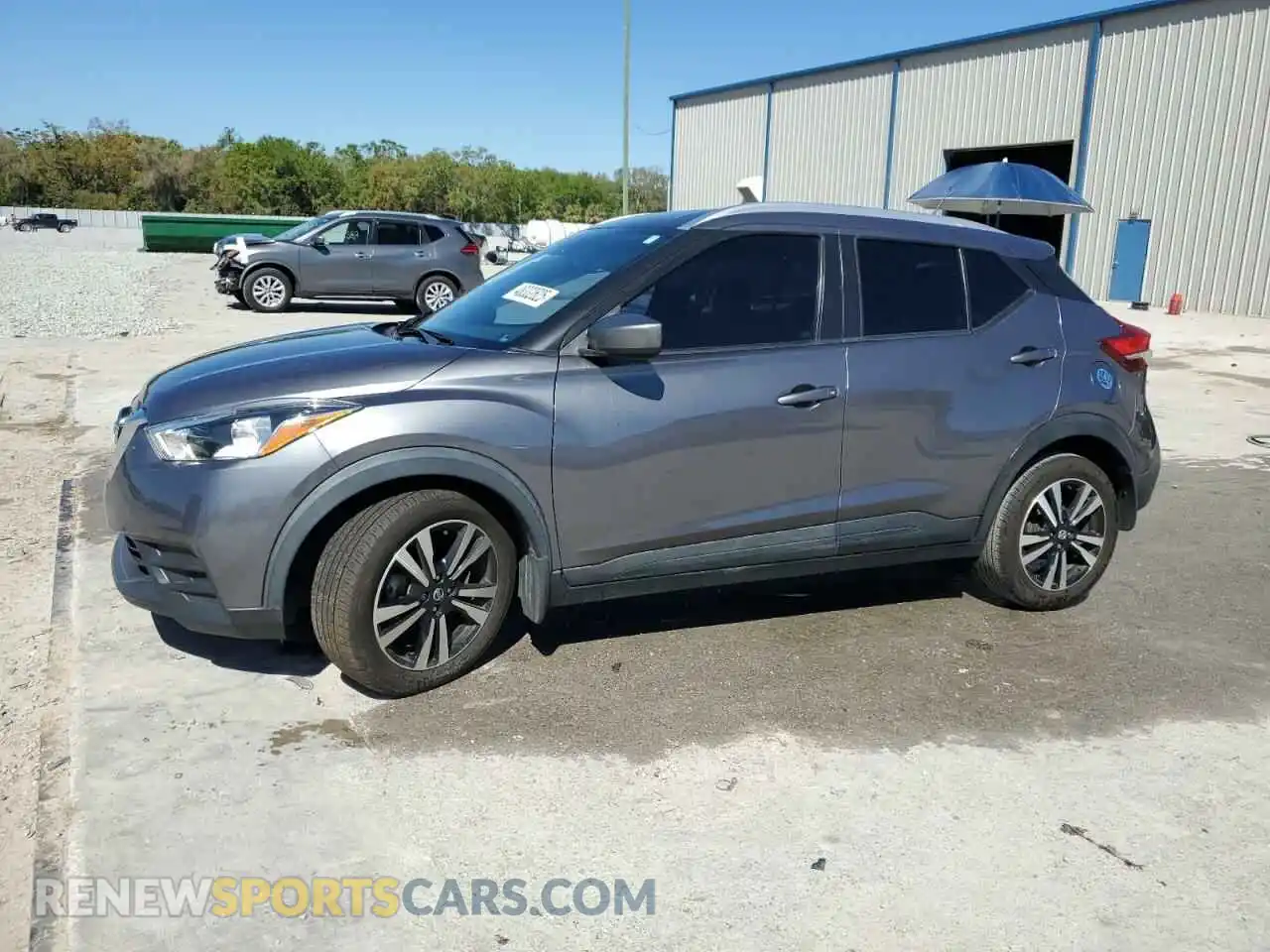1 Photograph of a damaged car 3N1CP5CV4LL531466 NISSAN KICKS 2020