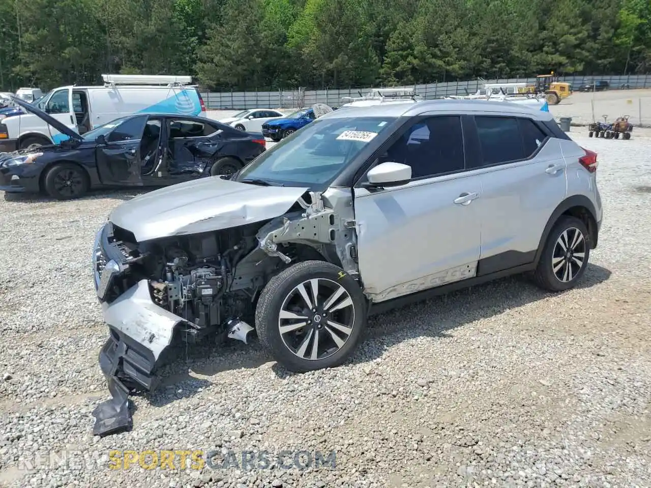 1 Фотография поврежденного автомобиля 3N1CP5CV4LL571207 NISSAN KICKS 2020