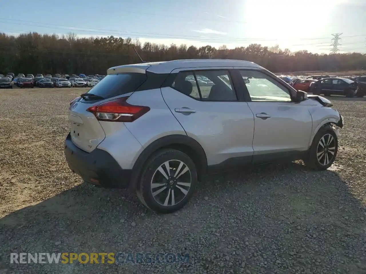 3 Photograph of a damaged car 3N1CP5CV5LL531394 NISSAN KICKS 2020