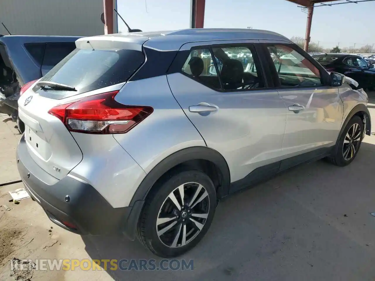 3 Photograph of a damaged car 3N1CP5CV7LL534748 NISSAN KICKS 2020