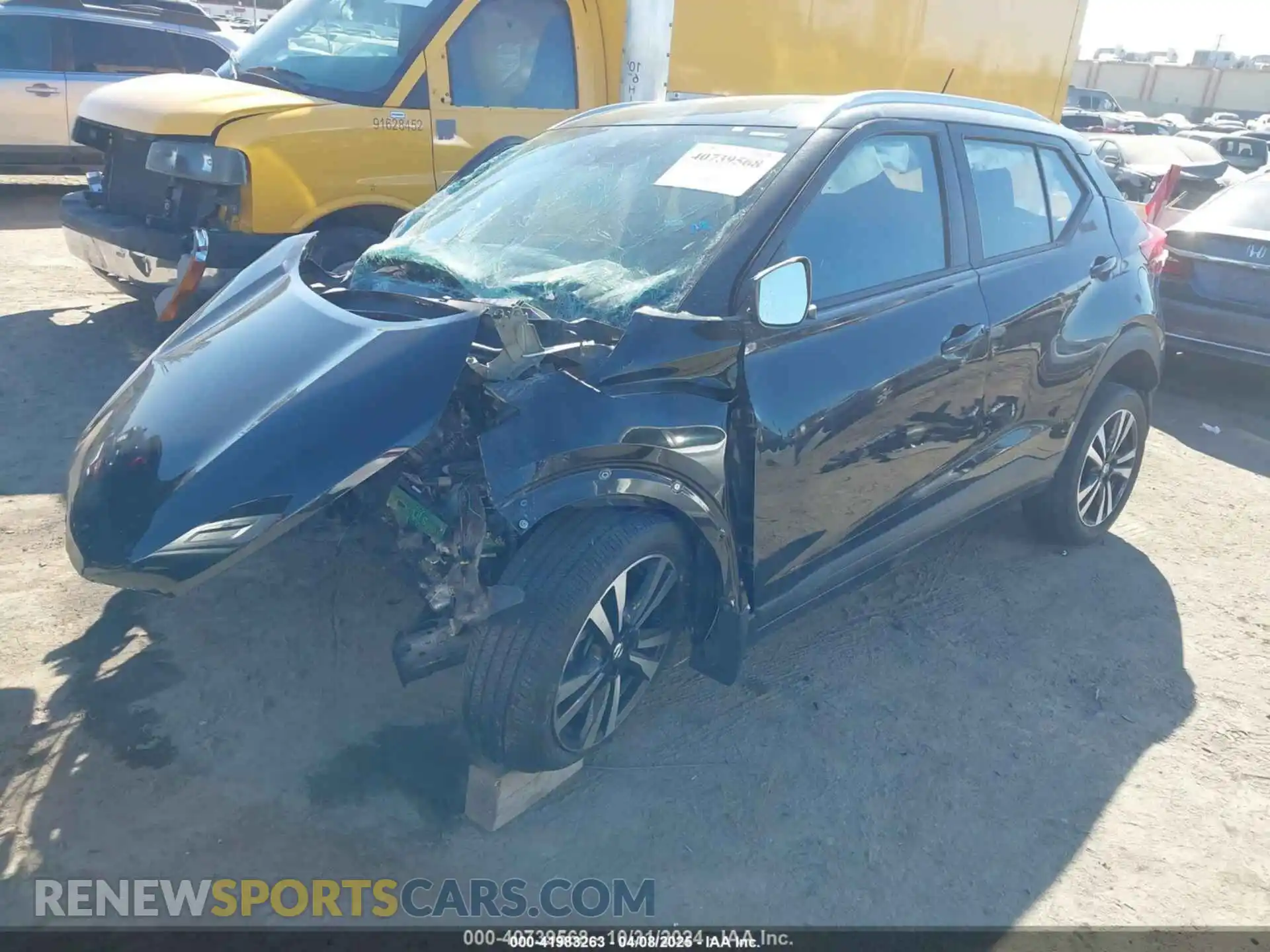 2 Photograph of a damaged car 3N1CP5CV7LL549315 NISSAN KICKS 2020