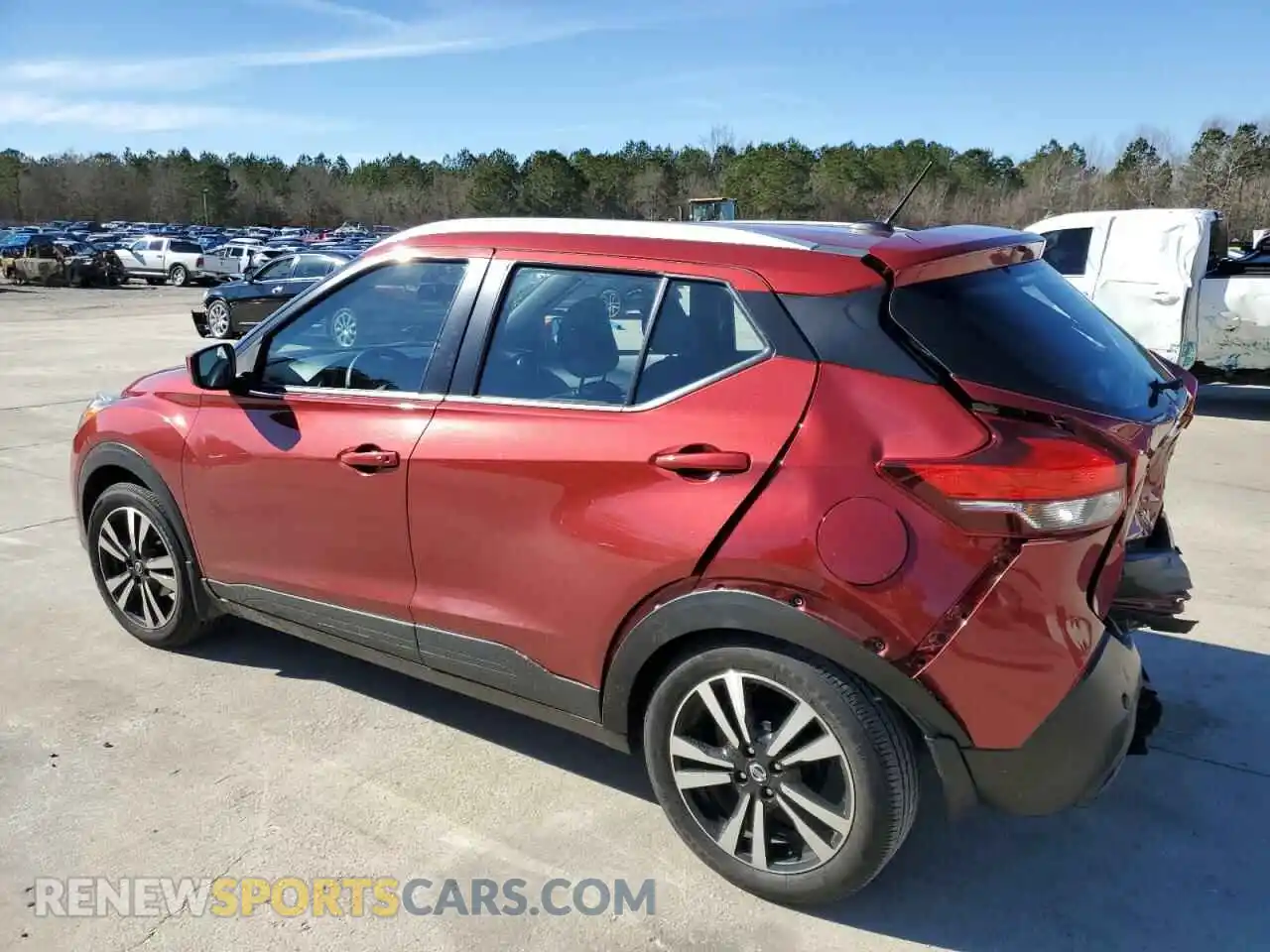 2 Photograph of a damaged car 3N1CP5CV7LL571640 NISSAN KICKS 2020