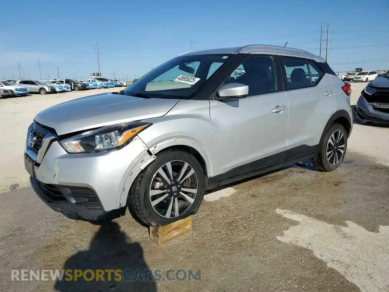 1 Photograph of a damaged car 3N1CP5CV8LL489268 NISSAN KICKS 2020
