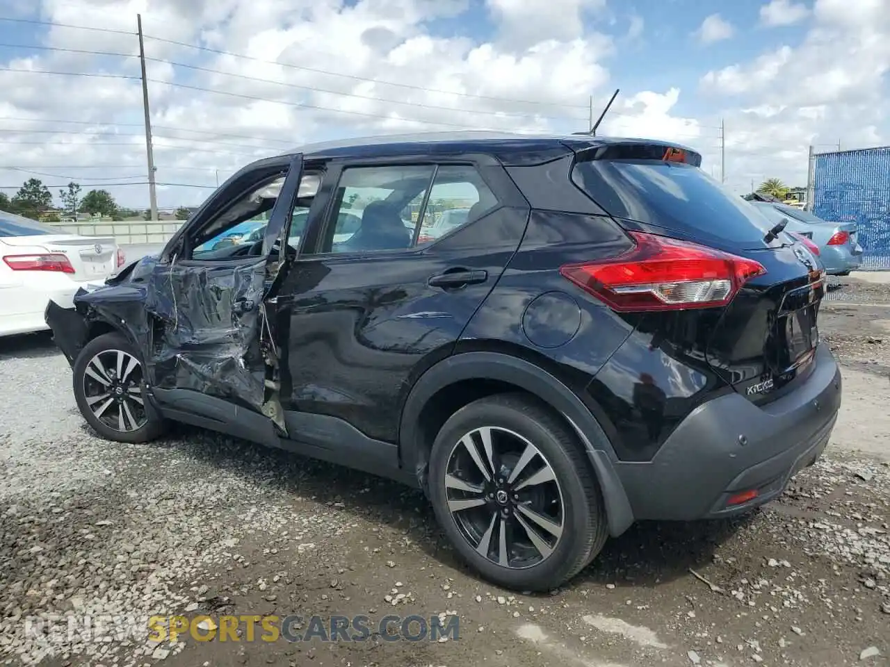 2 Photograph of a damaged car 3N1CP5CV8LL542714 NISSAN KICKS 2020