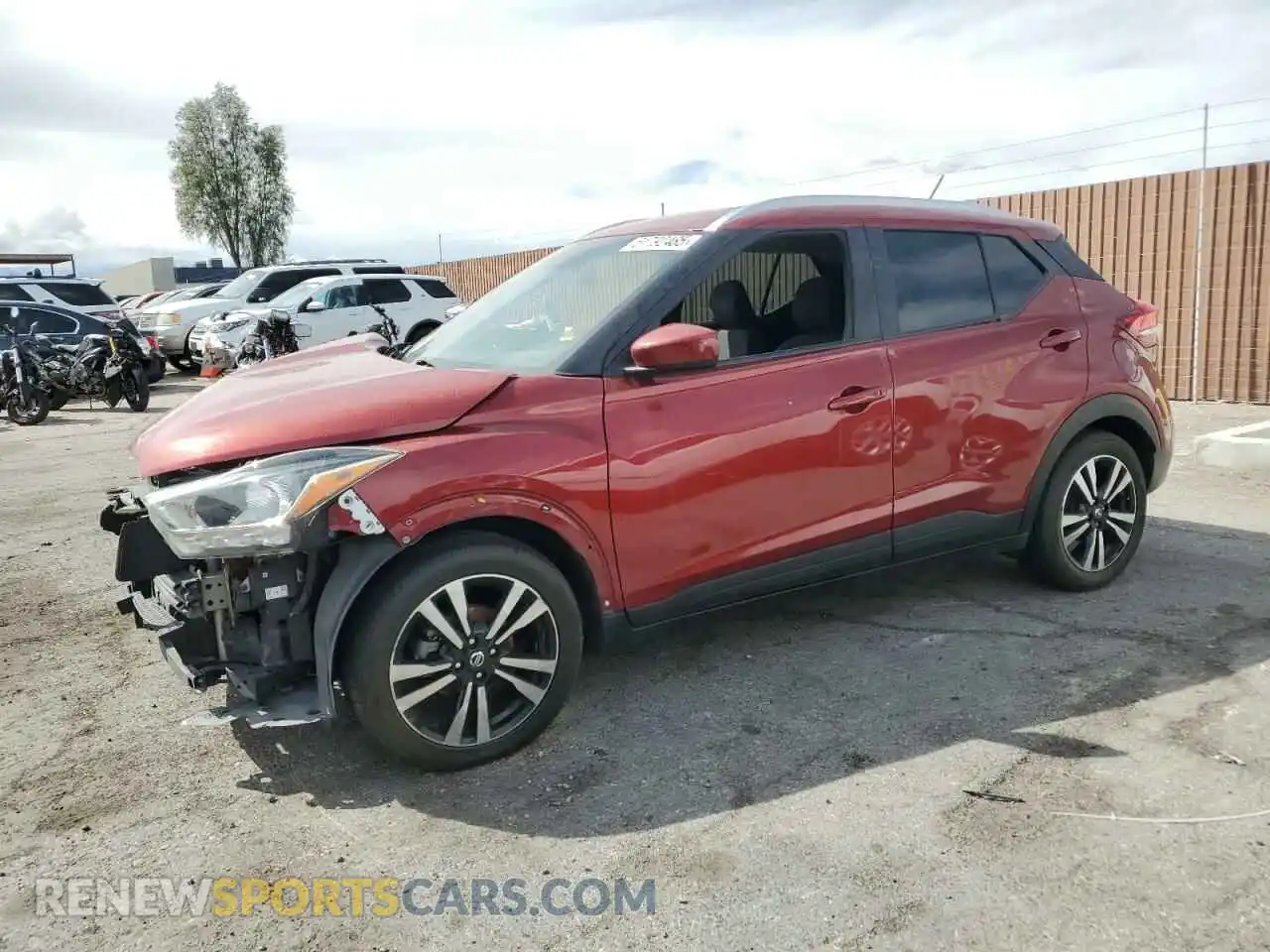 1 Photograph of a damaged car 3N1CP5CV9LL489554 NISSAN KICKS 2020