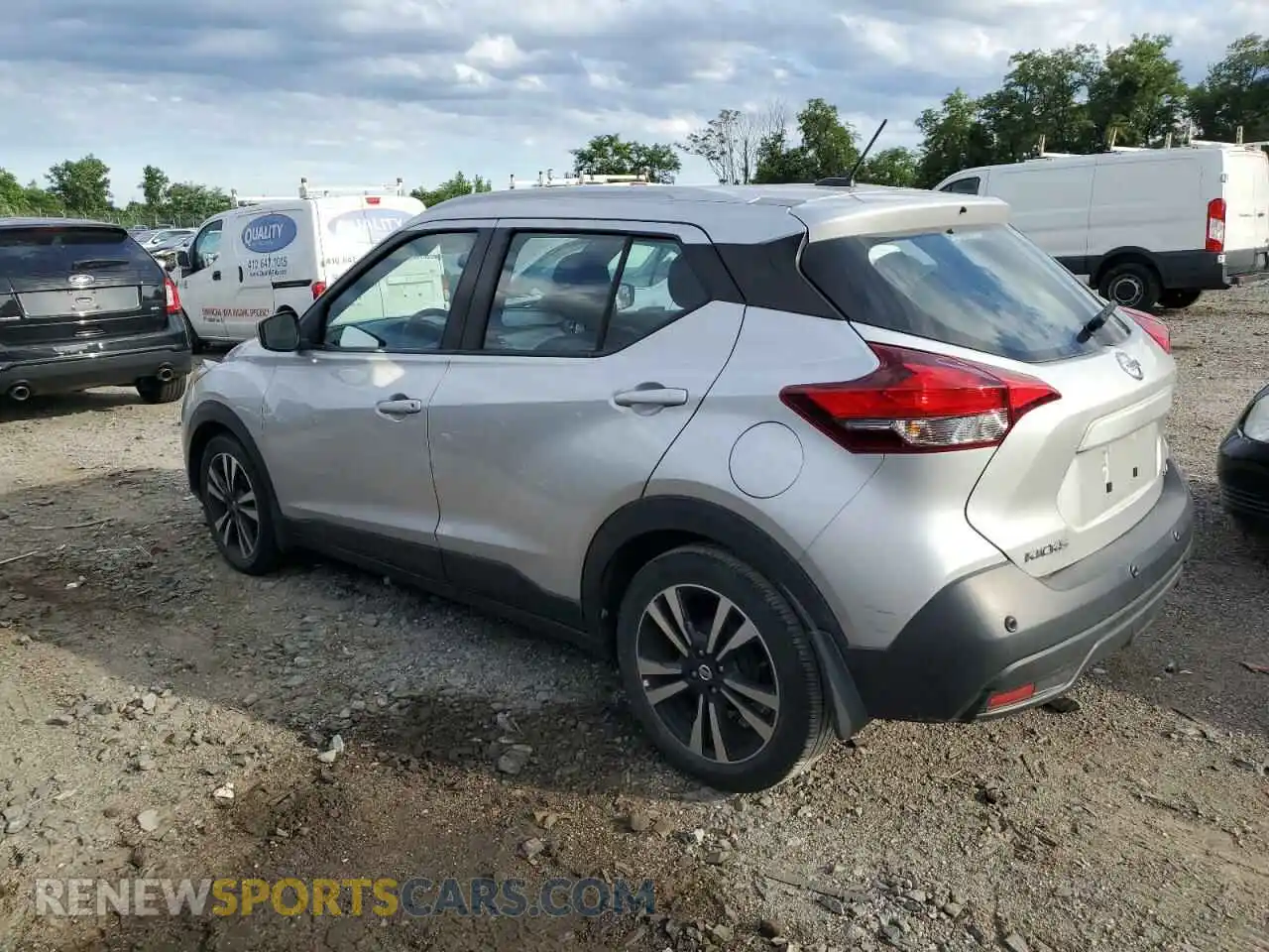2 Photograph of a damaged car 3N1CP5CV9LL538168 NISSAN KICKS 2020