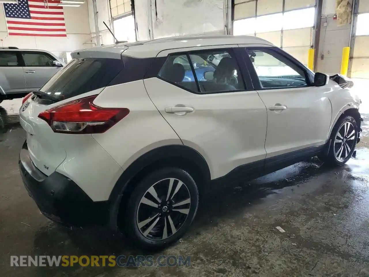 3 Photograph of a damaged car 3N1CP5CV9LL567752 NISSAN KICKS 2020
