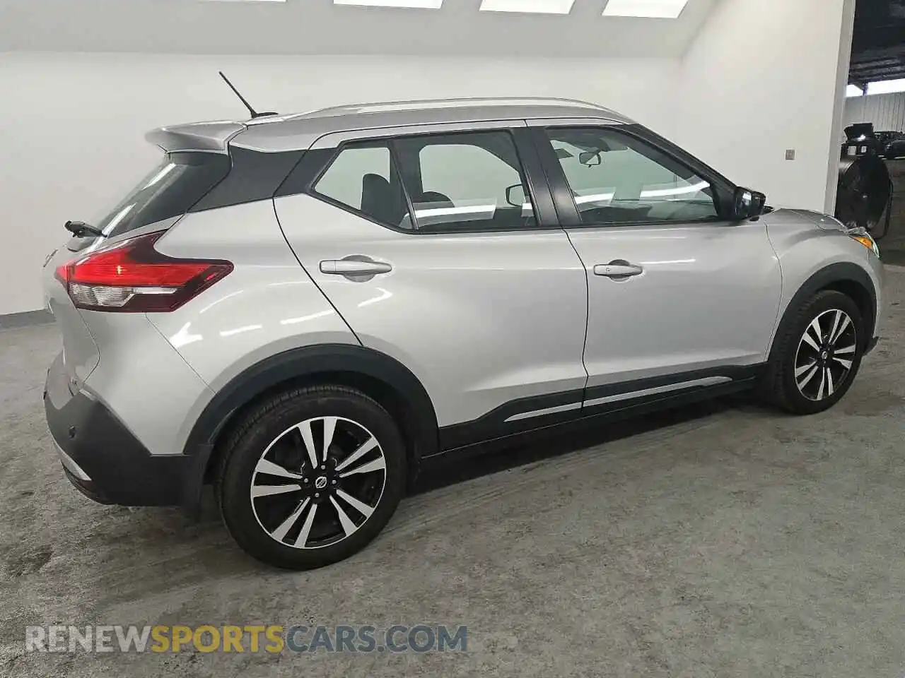 3 Photograph of a damaged car 3N1CP5DV1LL538860 NISSAN KICKS 2020
