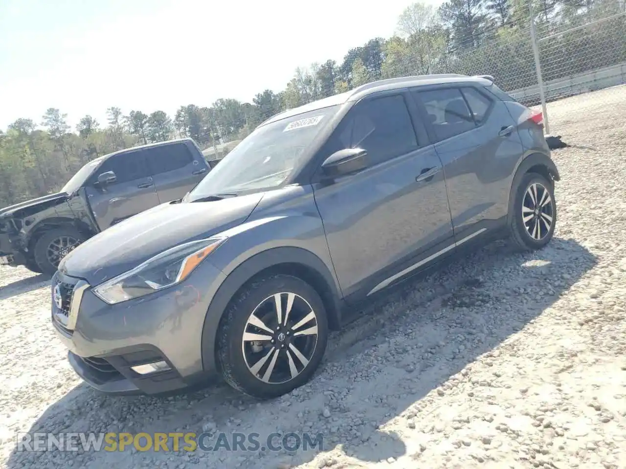 1 Photograph of a damaged car 3N1CP5DV2LL562861 NISSAN KICKS 2020