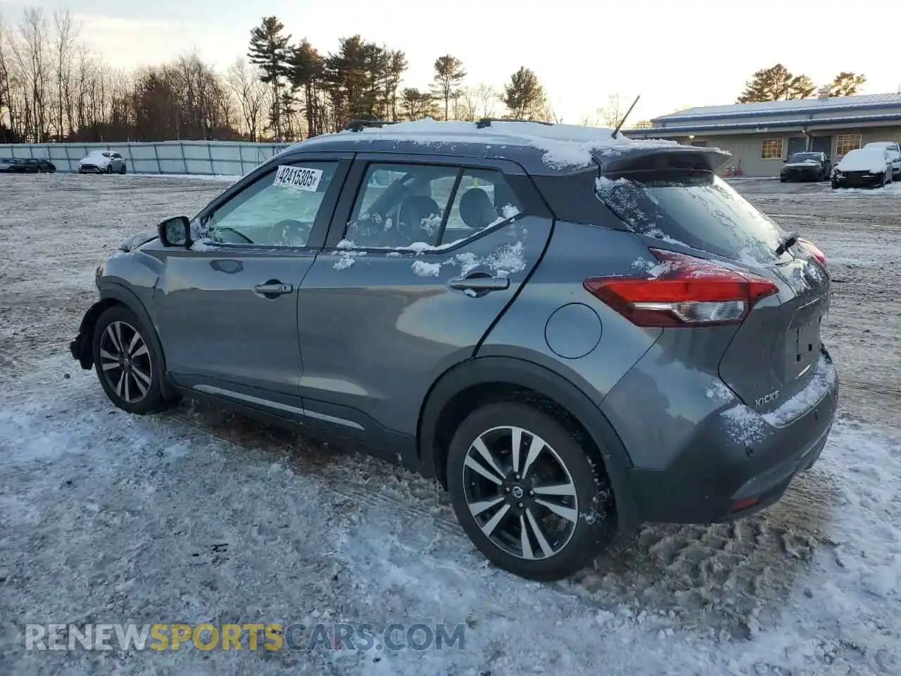 2 Photograph of a damaged car 3N1CP5DV3LL524488 NISSAN KICKS 2020