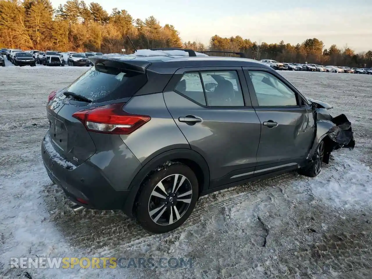 3 Photograph of a damaged car 3N1CP5DV3LL524488 NISSAN KICKS 2020