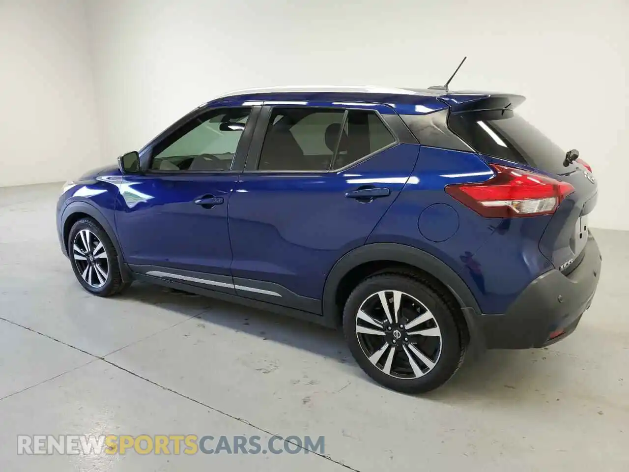 2 Photograph of a damaged car 3N1CP5DV6LL535680 NISSAN KICKS 2020