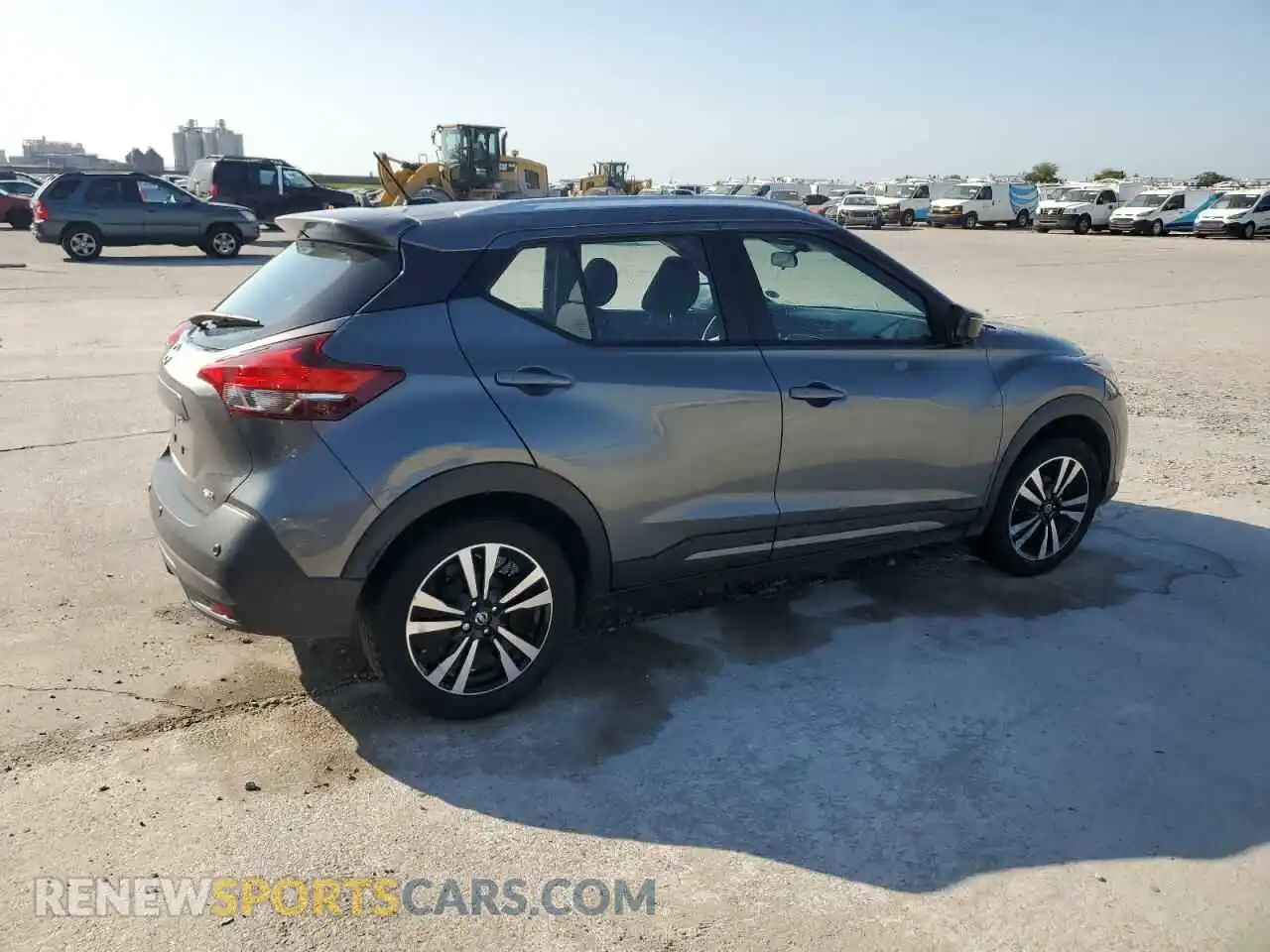 3 Photograph of a damaged car 3N1CP5DV7LL519066 NISSAN KICKS 2020