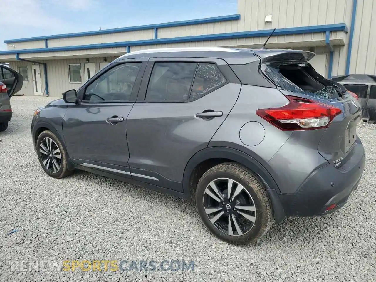 2 Photograph of a damaged car 3N1CP5DV9LL543336 NISSAN KICKS 2020