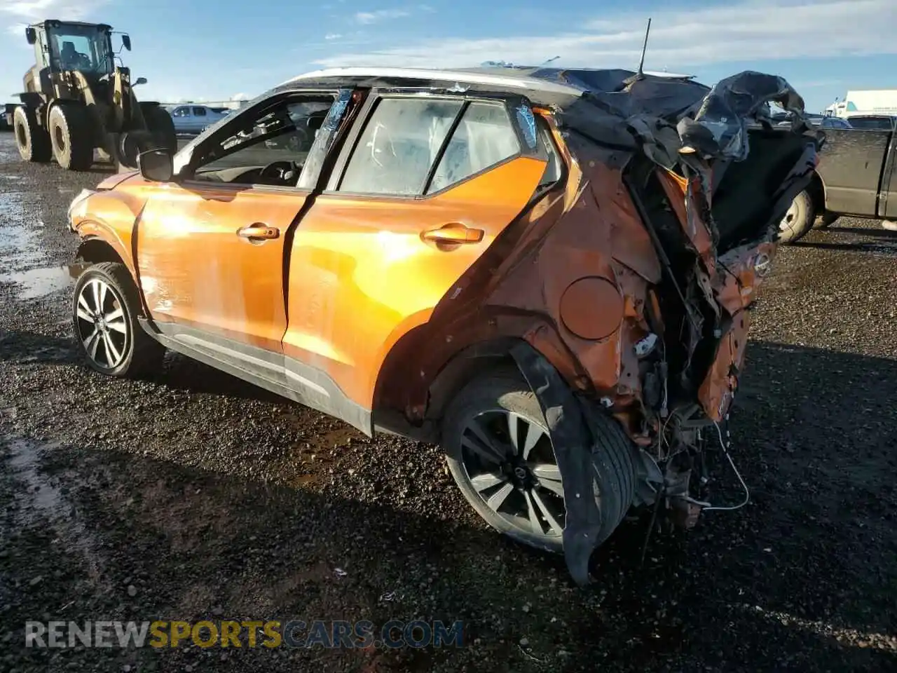 2 Photograph of a damaged car 3N1CP5DV9LL558581 NISSAN KICKS 2020