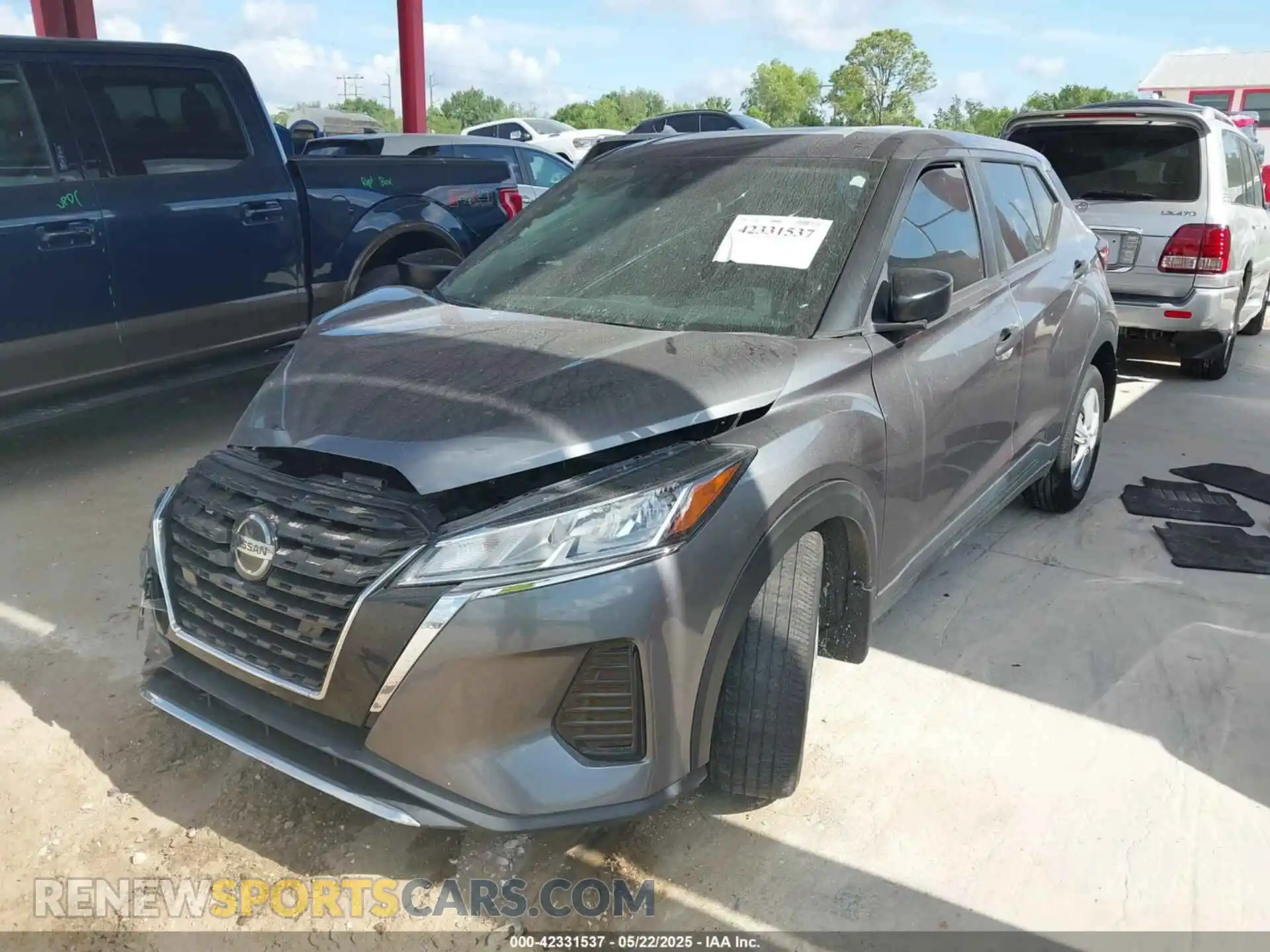 2 Photograph of a damaged car 3N1CP5BV0ML484178 NISSAN KICKS 2021