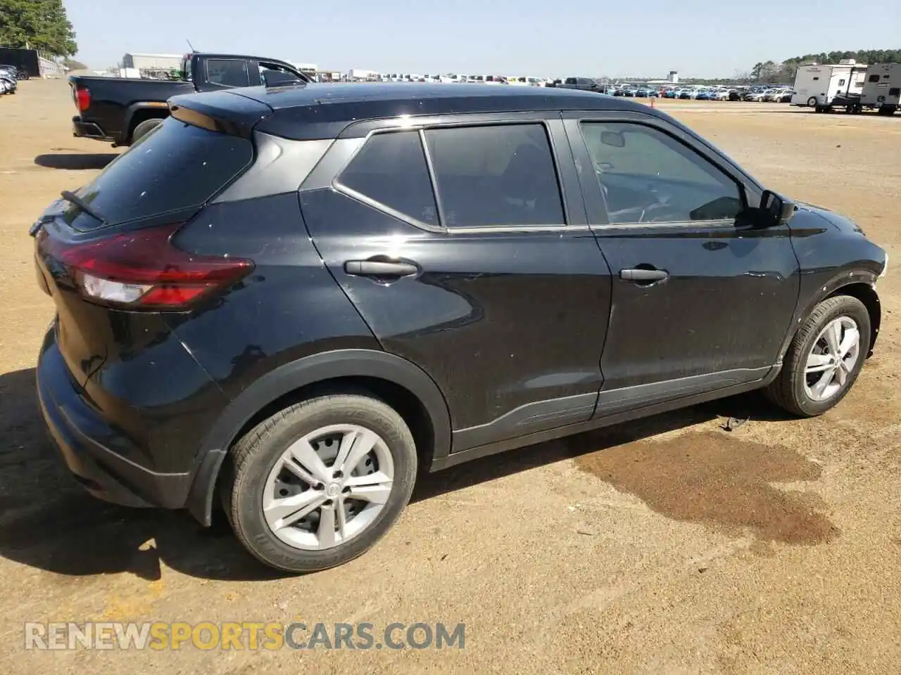 3 Photograph of a damaged car 3N1CP5BV0ML495844 NISSAN KICKS 2021