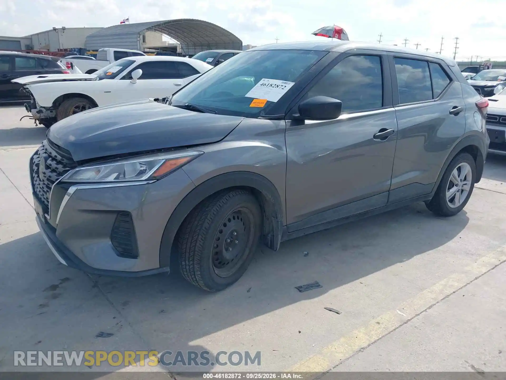 2 Photograph of a damaged car 3N1CP5BV0ML517440 NISSAN KICKS 2021