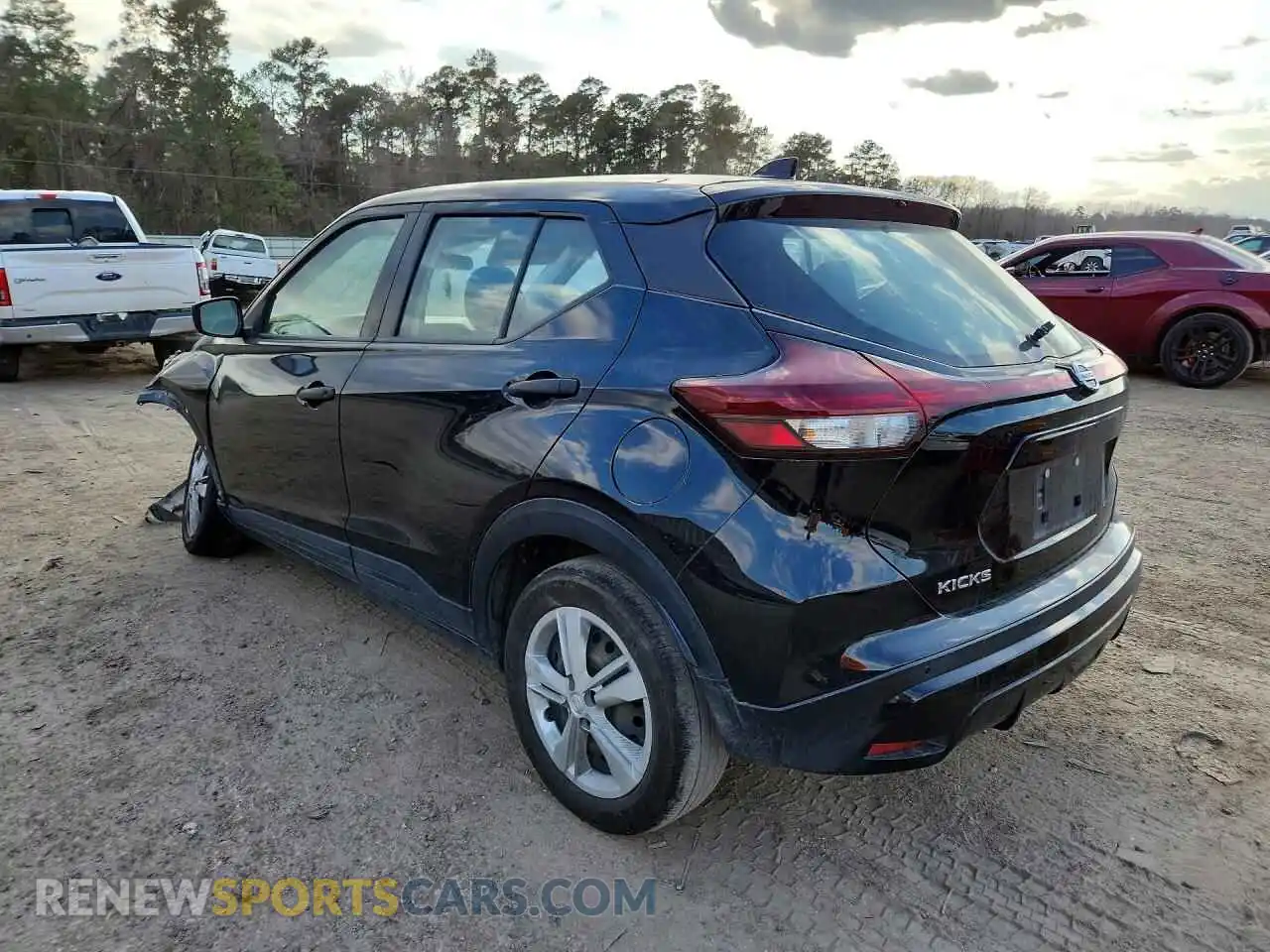 2 Photograph of a damaged car 3N1CP5BV0ML532651 NISSAN KICKS 2021