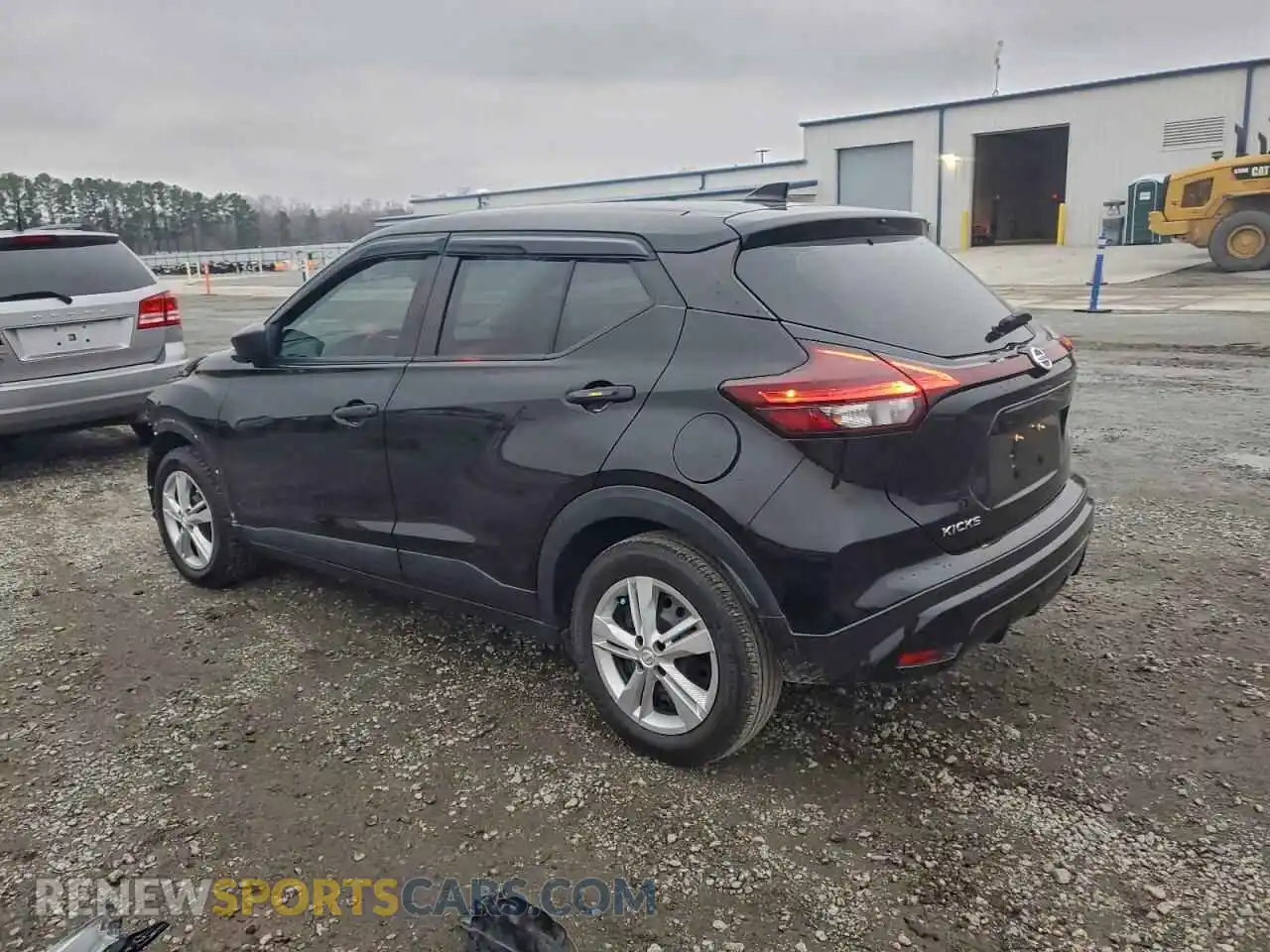 2 Photograph of a damaged car 3N1CP5BV0ML533377 NISSAN KICKS 2021