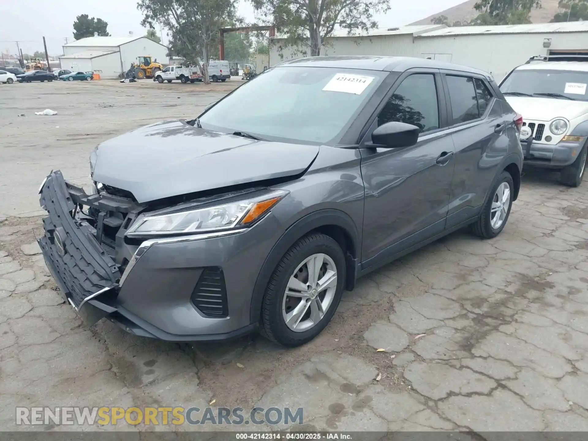 2 Photograph of a damaged car 3N1CP5BV1ML466062 NISSAN KICKS 2021