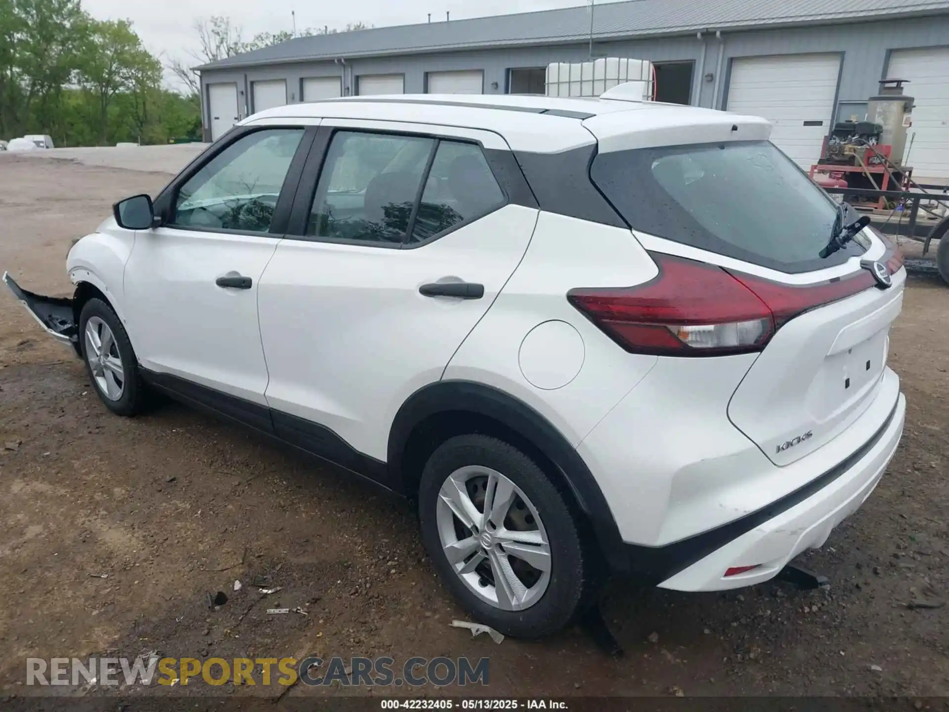 3 Photograph of a damaged car 3N1CP5BV1ML471567 NISSAN KICKS 2021