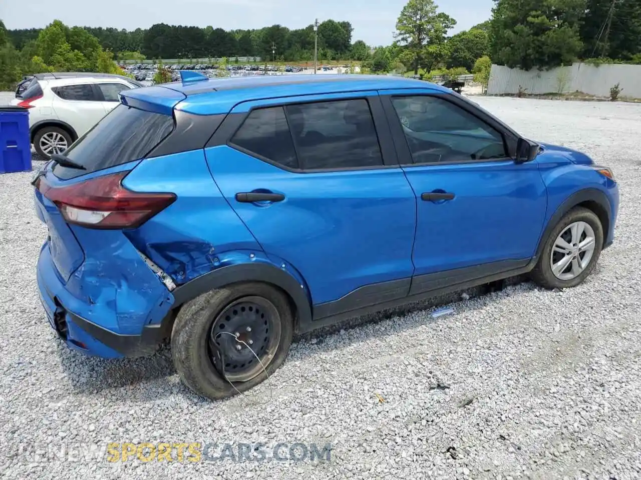 3 Фотография поврежденного автомобиля 3N1CP5BV1ML477160 NISSAN KICKS 2021
