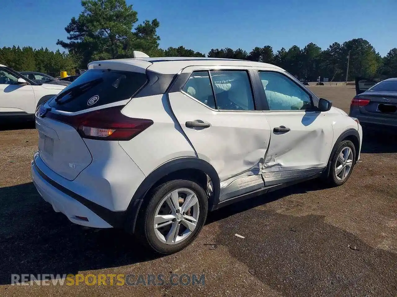 3 Фотография поврежденного автомобиля 3N1CP5BV1ML492158 NISSAN KICKS 2021