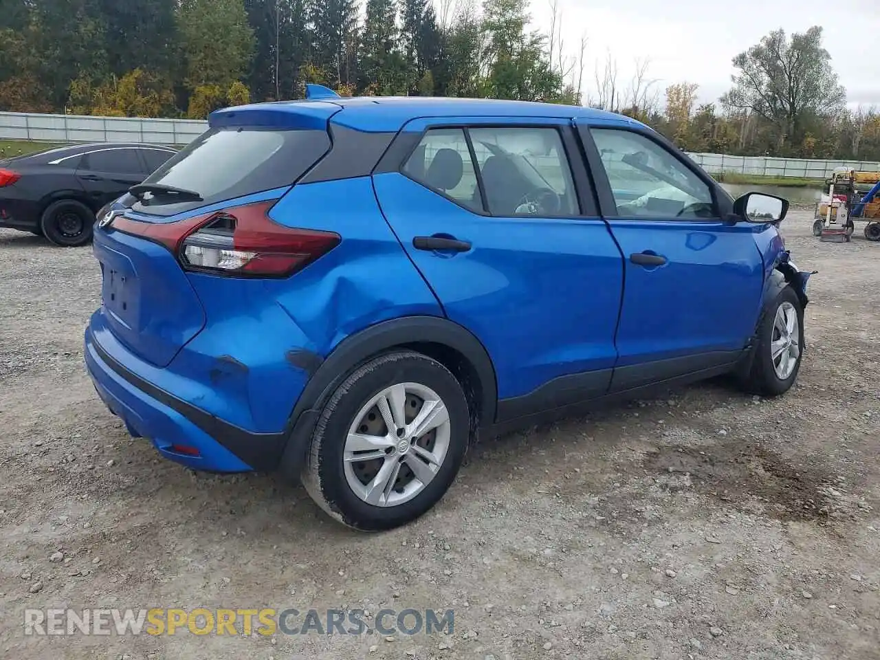 3 Photograph of a damaged car 3N1CP5BV1ML513686 NISSAN KICKS 2021