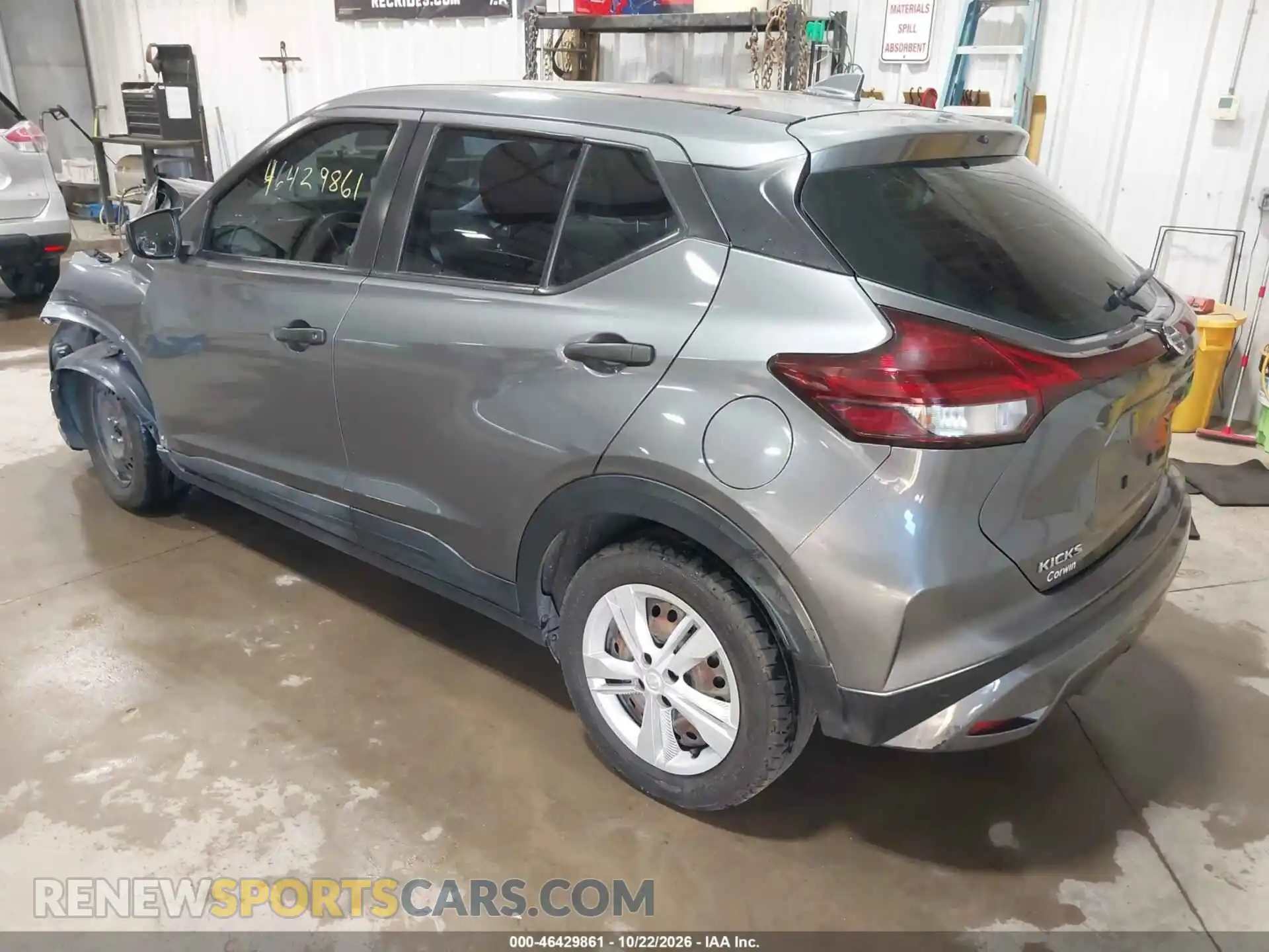 3 Photograph of a damaged car 3N1CP5BV1ML532089 NISSAN KICKS 2021