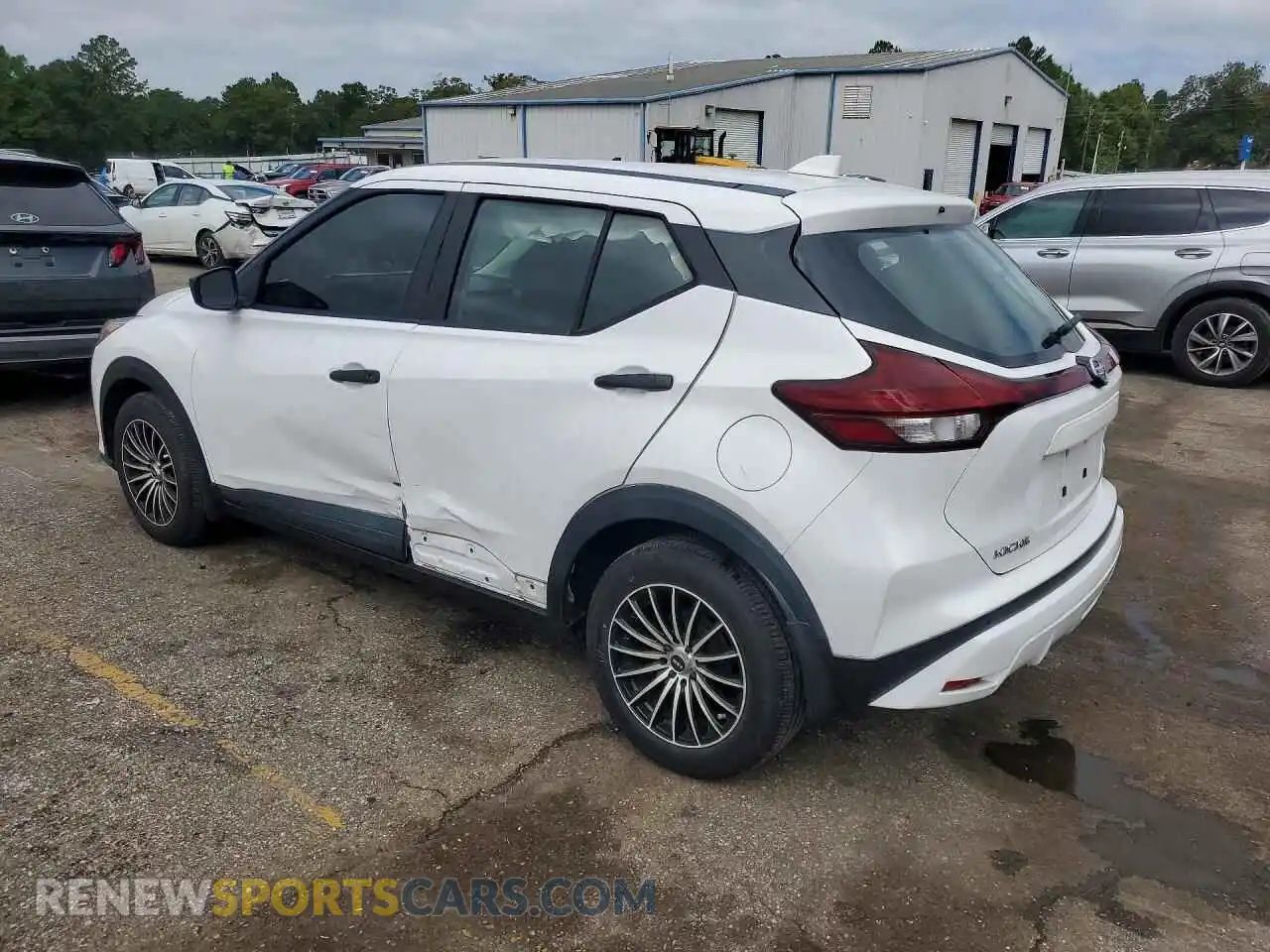 2 Photograph of a damaged car 3N1CP5BV1ML541195 NISSAN KICKS 2021