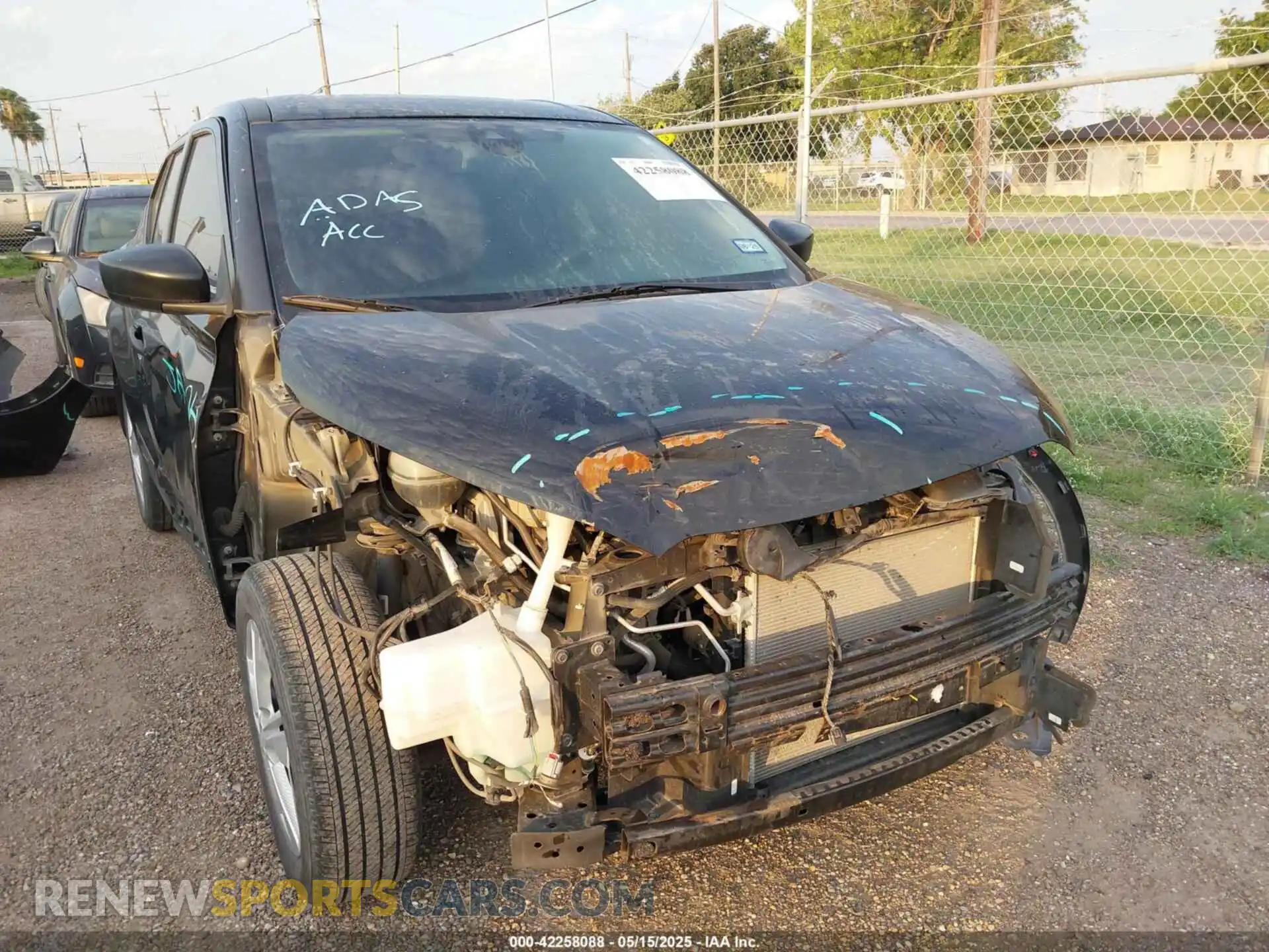 1 Photograph of a damaged car 3N1CP5BV2ML476289 NISSAN KICKS 2021