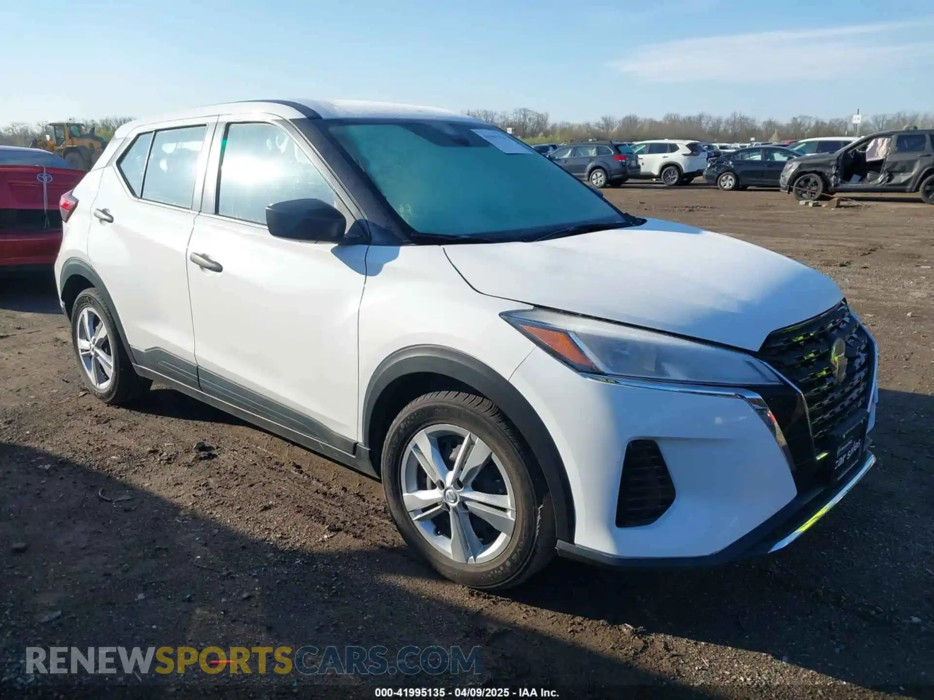 1 Photograph of a damaged car 3N1CP5BV2ML483629 NISSAN KICKS 2021