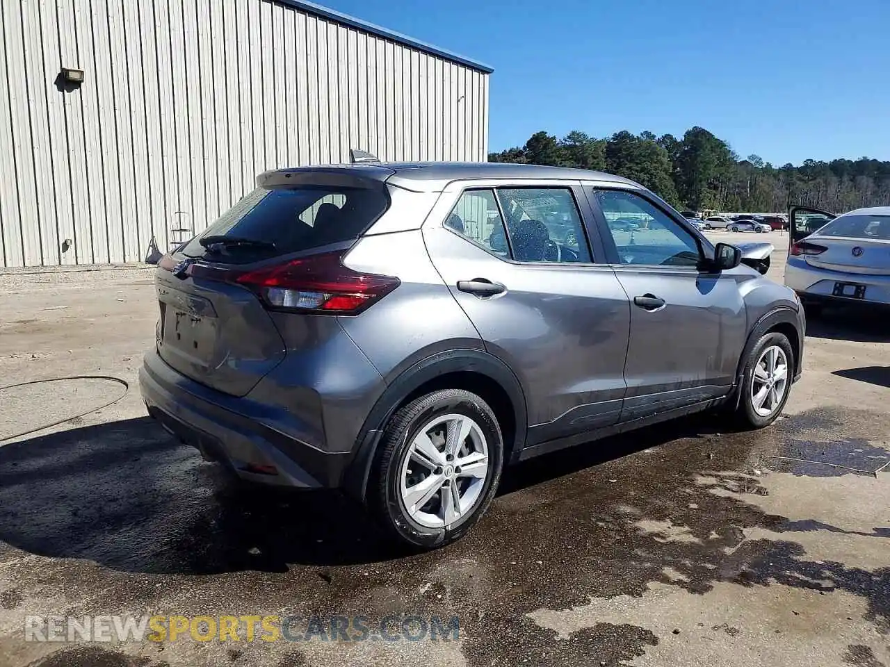3 Photograph of a damaged car 3N1CP5BV2ML510067 NISSAN KICKS 2021